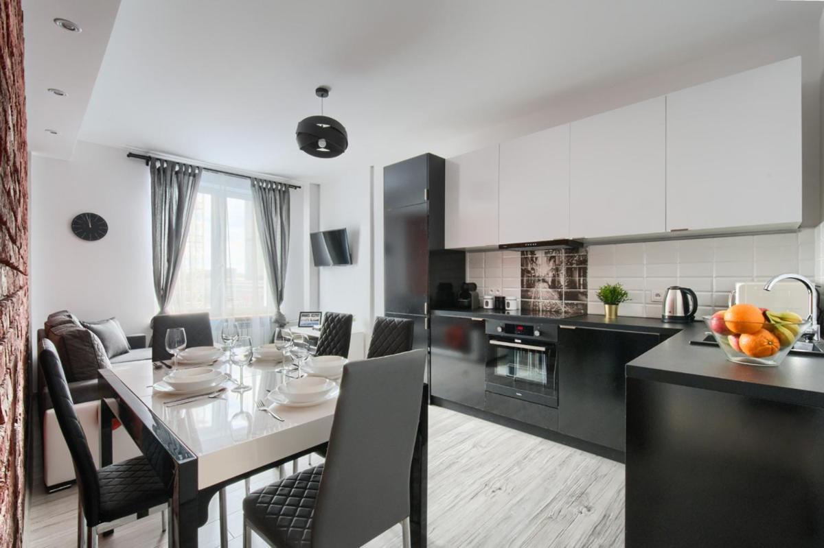 Oomph Warsaw Central Premium Apartments Luaran gambar