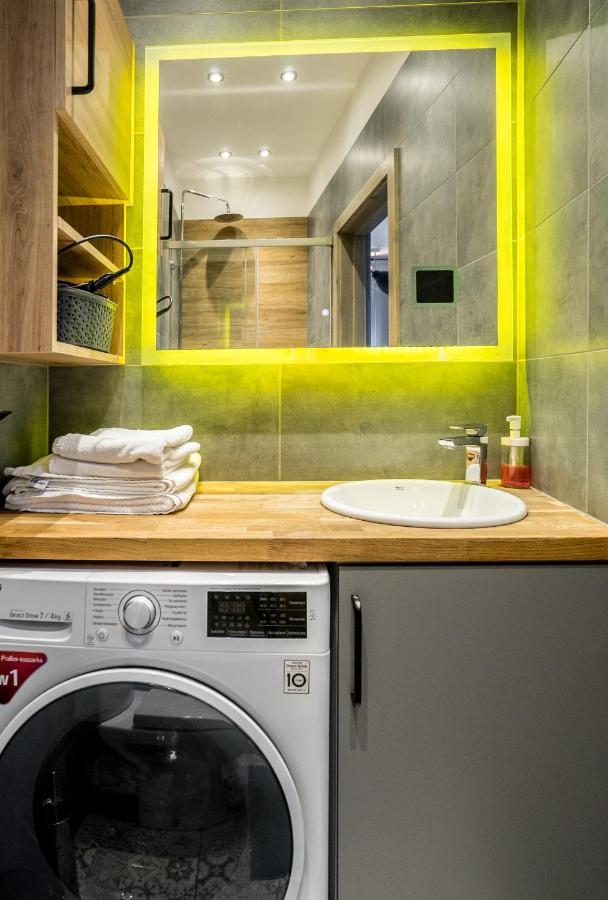 Oomph Warsaw Central Premium Apartments Luaran gambar